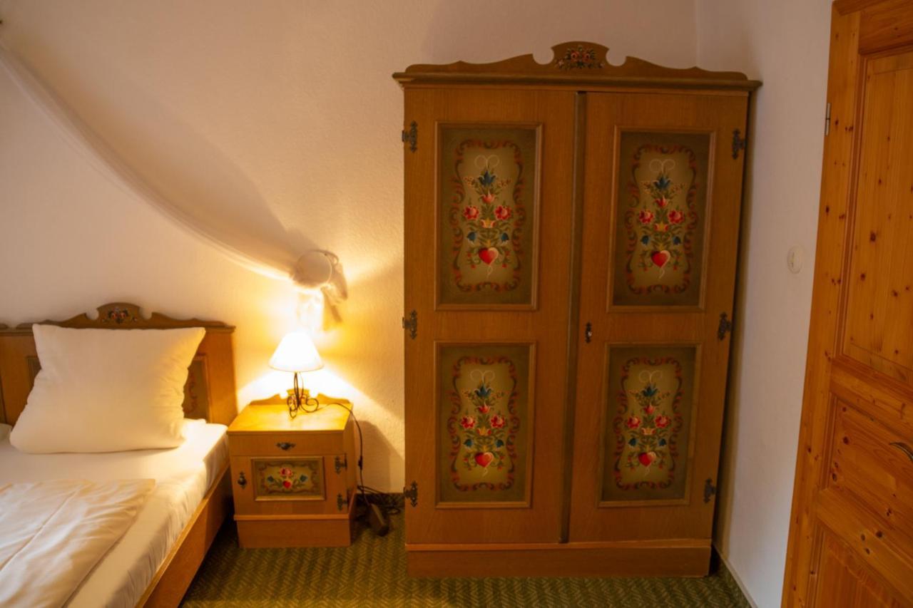 Gaestehaus Am Weissen Turm Rothenburg ob der Tauber Extérieur photo