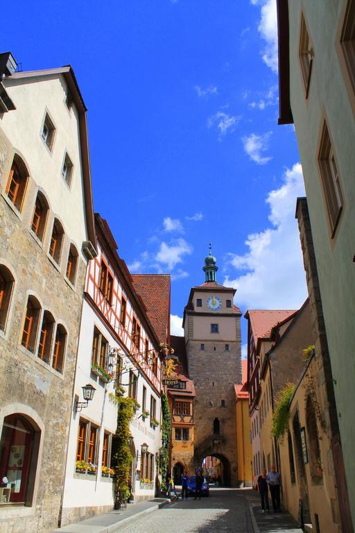 Gaestehaus Am Weissen Turm Rothenburg ob der Tauber Extérieur photo